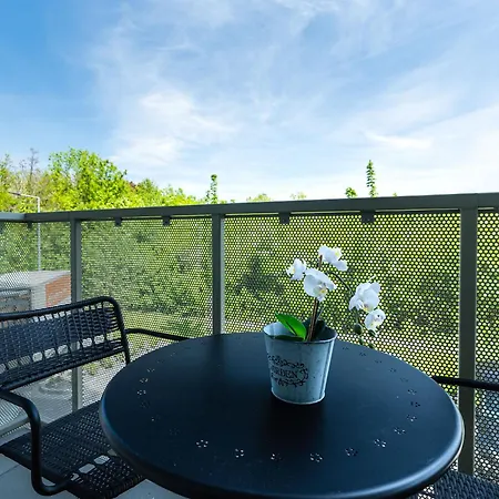 Urban & Green By Ambiente Apartman